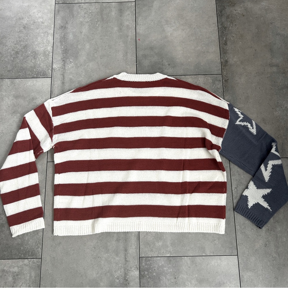 NWOT pink Lily starry eyes Stars and Stripes USA flag crewneck sweater small - Picture 8 of 9